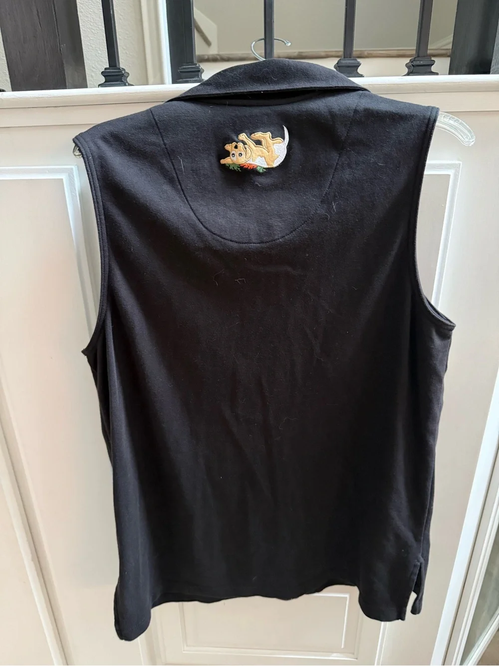 Bechamel Black Sleeveless Button-Front Vest with Embroidered Cats & Dogs - Picture 3 of 4